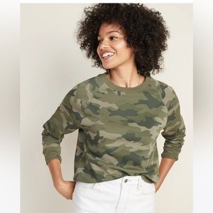 Old Navy Vintage Crew Neck Sweatshirt, Camo, Size XL